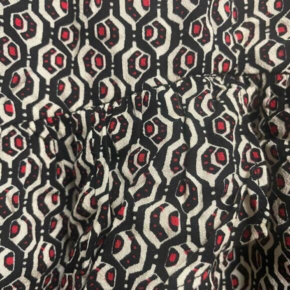 Free People Ruffle Skirt Size 2 Side Zip Pattern Flounce Feminine - Picture 2 of 3